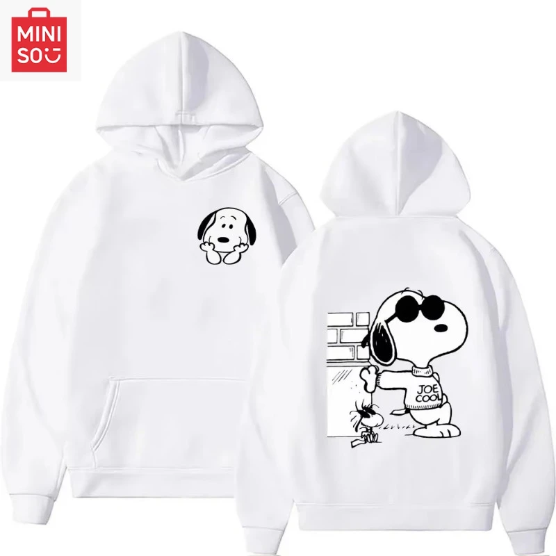 

MINISO без ремешка, новинка 2025 года, мужская толстовка Snoopy, черная пара, толстовка с капюшоном, одежда с героями мультфильмов, аниме, женский пуловер на весну и осень