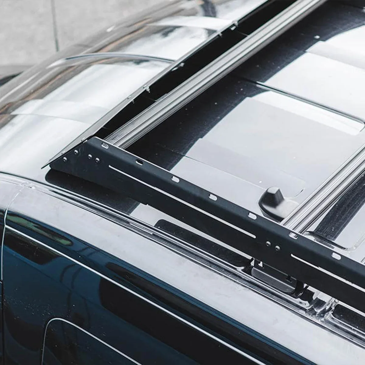 New Stainless Steel and Aluminum Auto Box for Transit Van Roof Rack Transit Van Low Pro Roof Rack