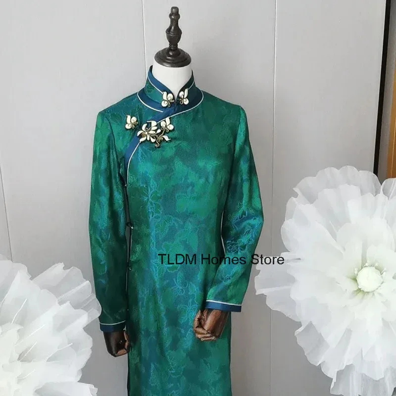 

Modern Women's Clothing Mannequins Clothing Store Creative Female Half-length Window Display Stand Full Body Wedding Dress Model