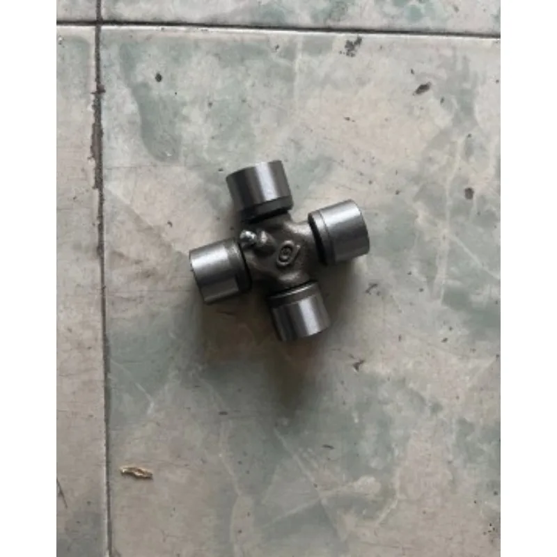 2 قطعة وصلة عالمية مع تحمل 20X55 24X63 قطع غيار السيارات الدقيقة عبر تحمل الحرارة