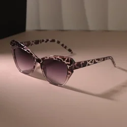 Classic Cat Eye Sunglasses Women Men Fashion Sun Glasses Female Male Designer Mirror Casual Travel Shades Oculos De Sol