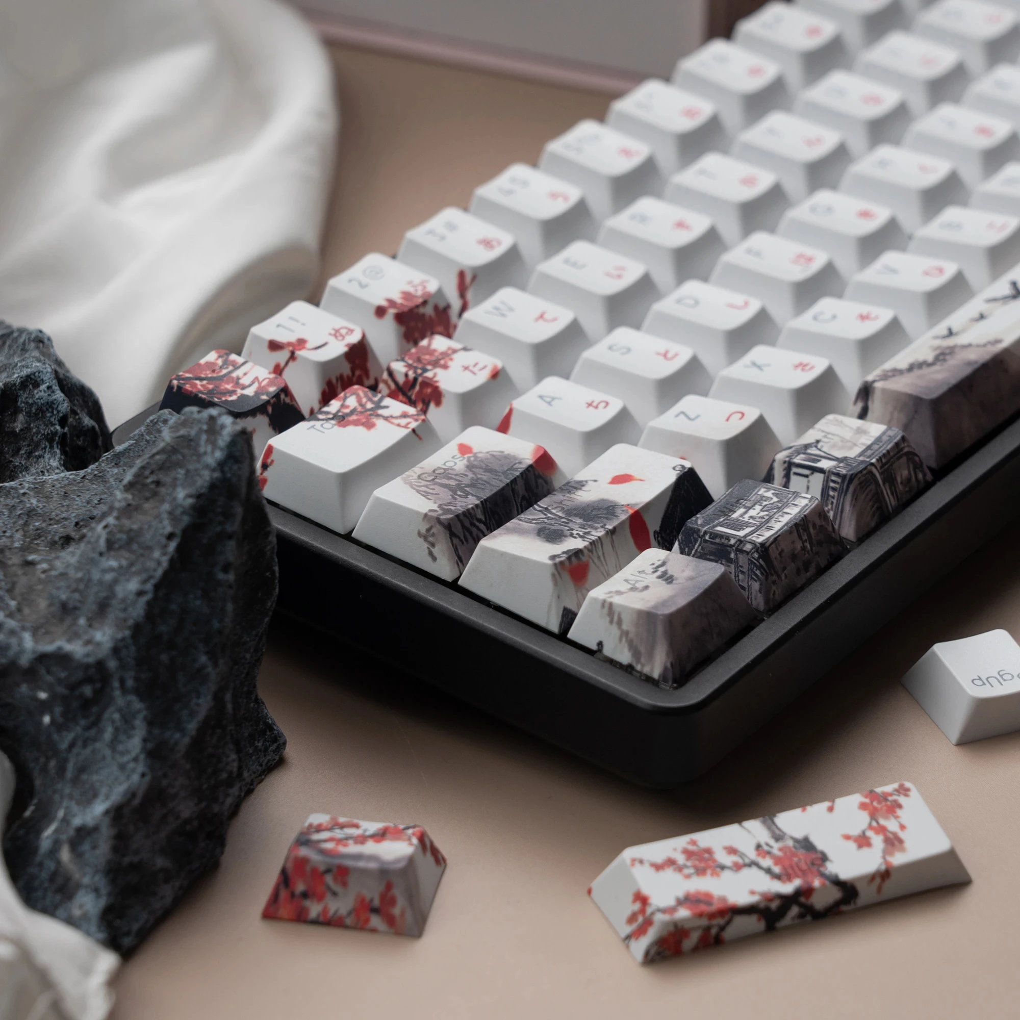 Landscape Plum Blossom Japanese RGB Backlit Keycaps 5 Sides Dye Sublimation PBT Keycaps Cherry Profile for MX Switch Keyboard