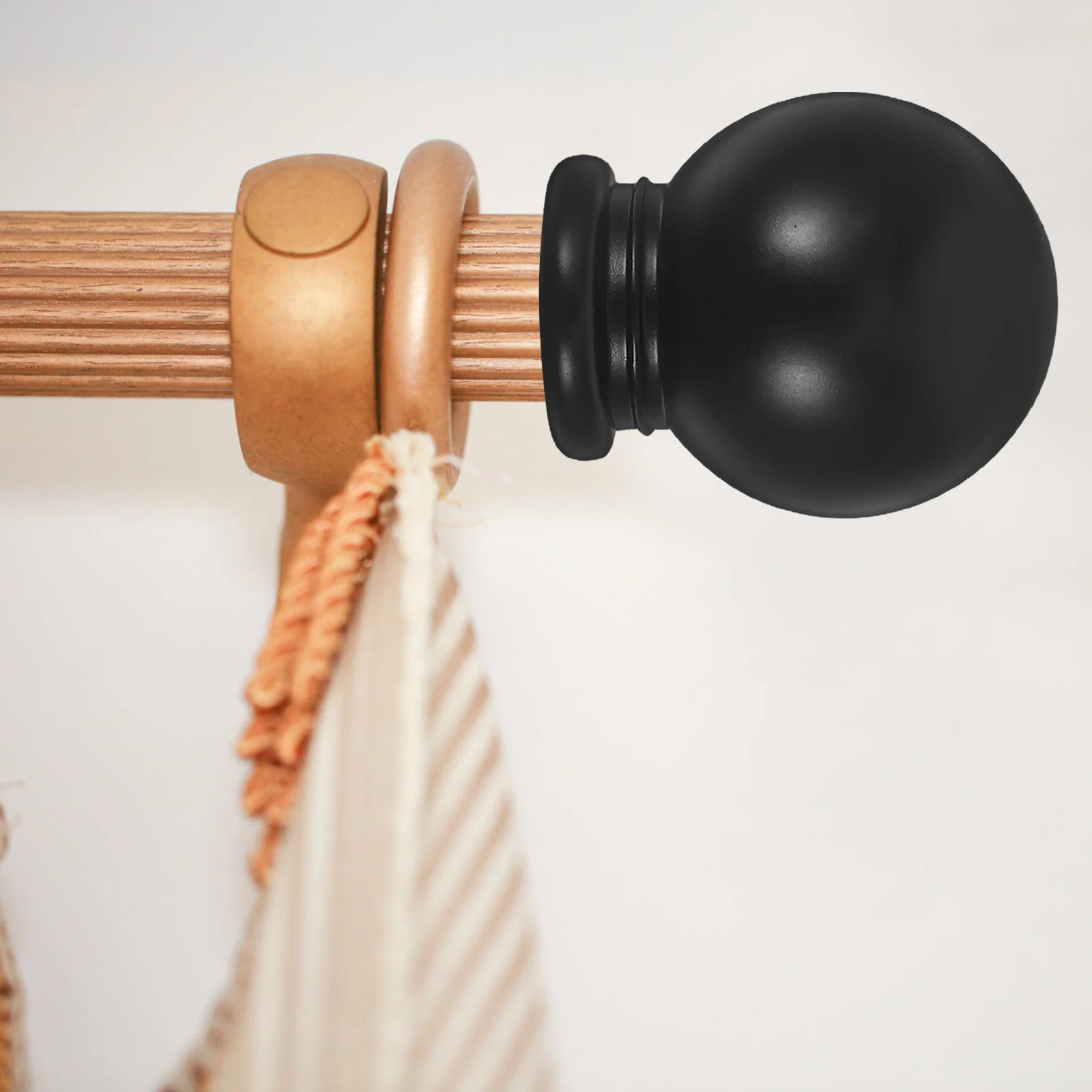 

2Pcs Black Plastic Ball Curtain Rod End Caps Decorative Finials for Window Drapery Curtain Rods Replacement Decorative Finials