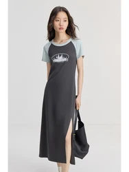 ZIQIAO Women Summer T-Shirt Long Dress American Retro Letter Printed Contrast Color Dress Raglan Sleeve Spilt Dresses 24ZQ92506