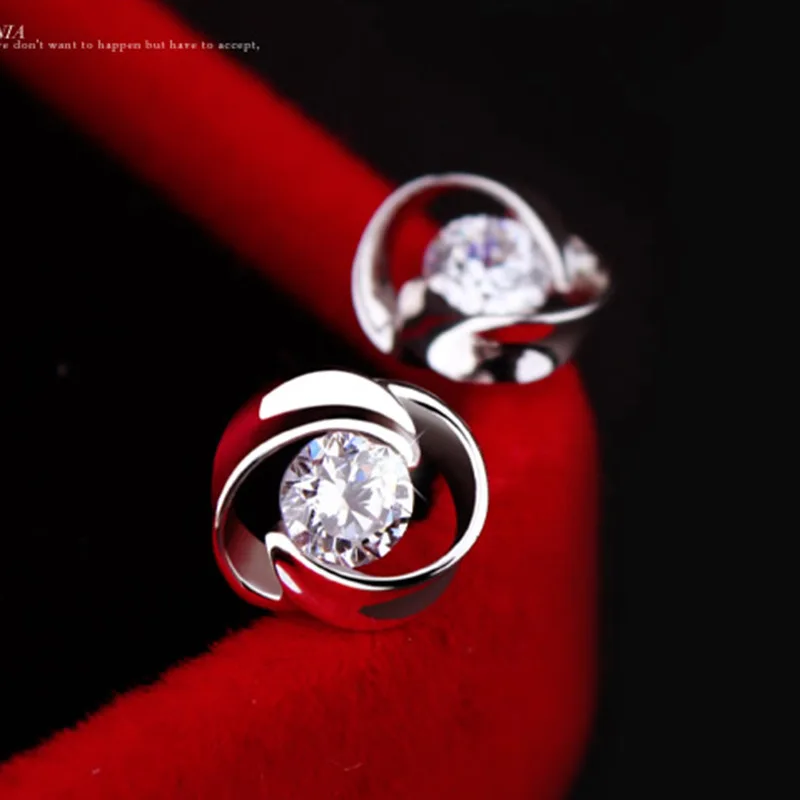 925 Sterling Silver Simple and Exquisite Rotating Heart Zirconia Earrings for Women, Fashionable Wedding Party Jewelry Gift