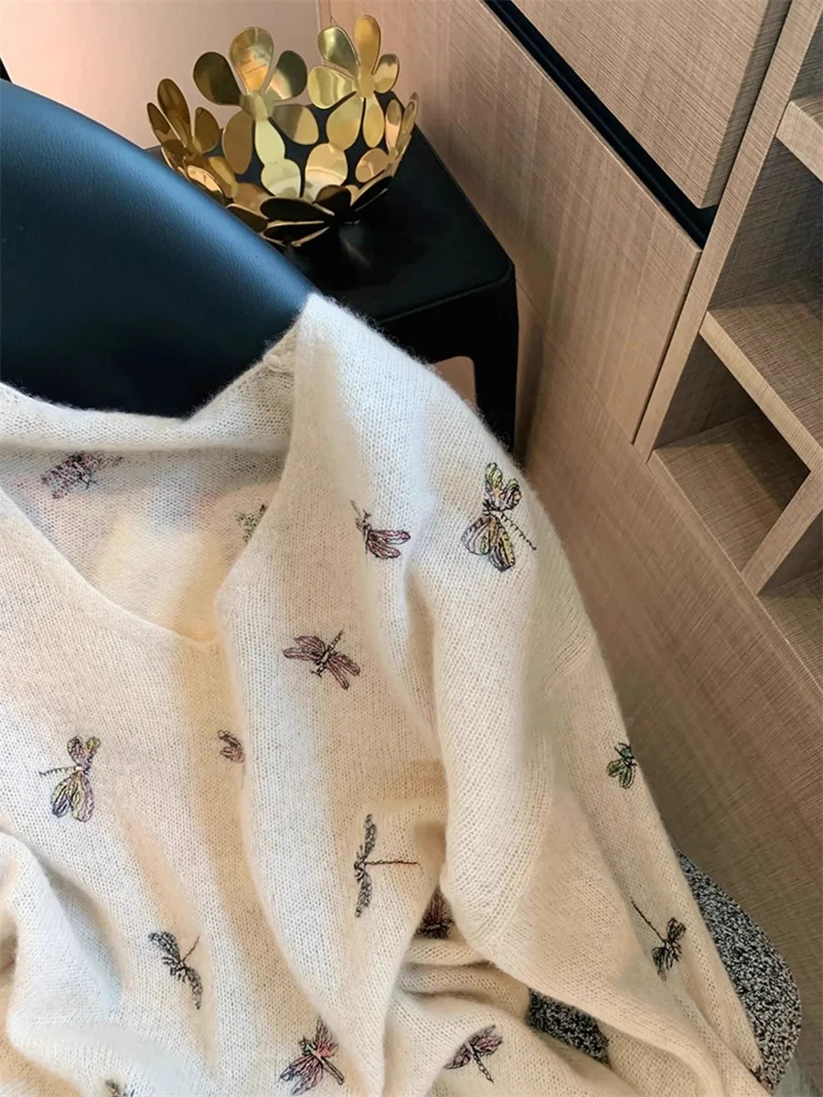 

Ele Embroidered Heavy Knit Sweater V-Ne Women's Autumn New Sle Soft Comfortable Top Stitch High-End Feeling