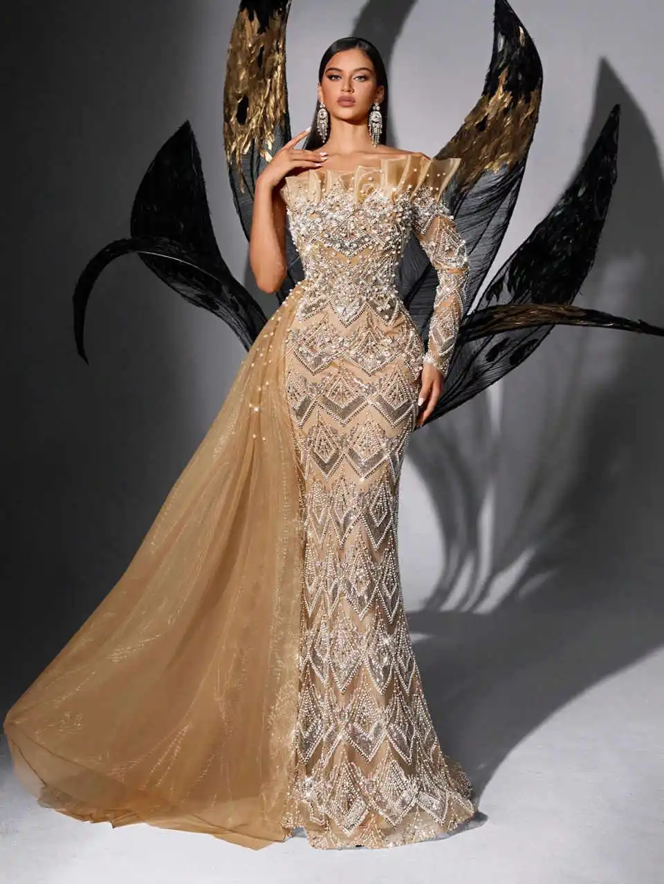 화려한 원숄더 프롬 드레스 우아한 스팽글 비즈 이브닝 드레스 플로어 길이 사이드 트레인 파티 가운 맞춤 제작