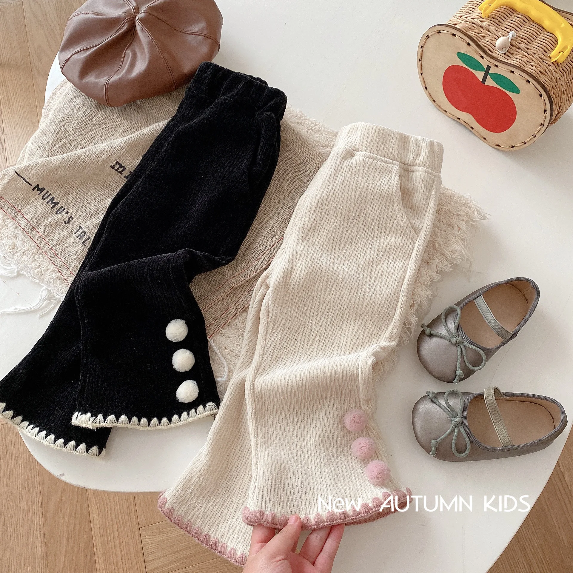 Girls' Thickened Bell Bottom Pants 2025 New Autumn Baby Chenille Solid Color Casual Pants Children's Korean Version Pants