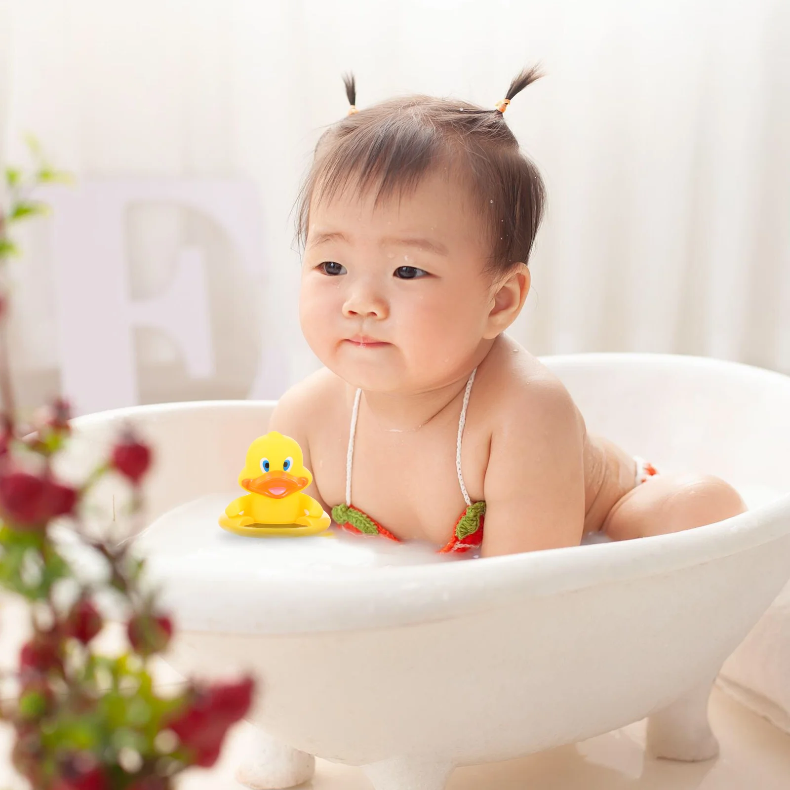 

1Pcs Yellow Baby Bath Thermometer Plastic Environmental Water Temperature Gauge for Tub Pool Spa Aquarium Room Monitoring