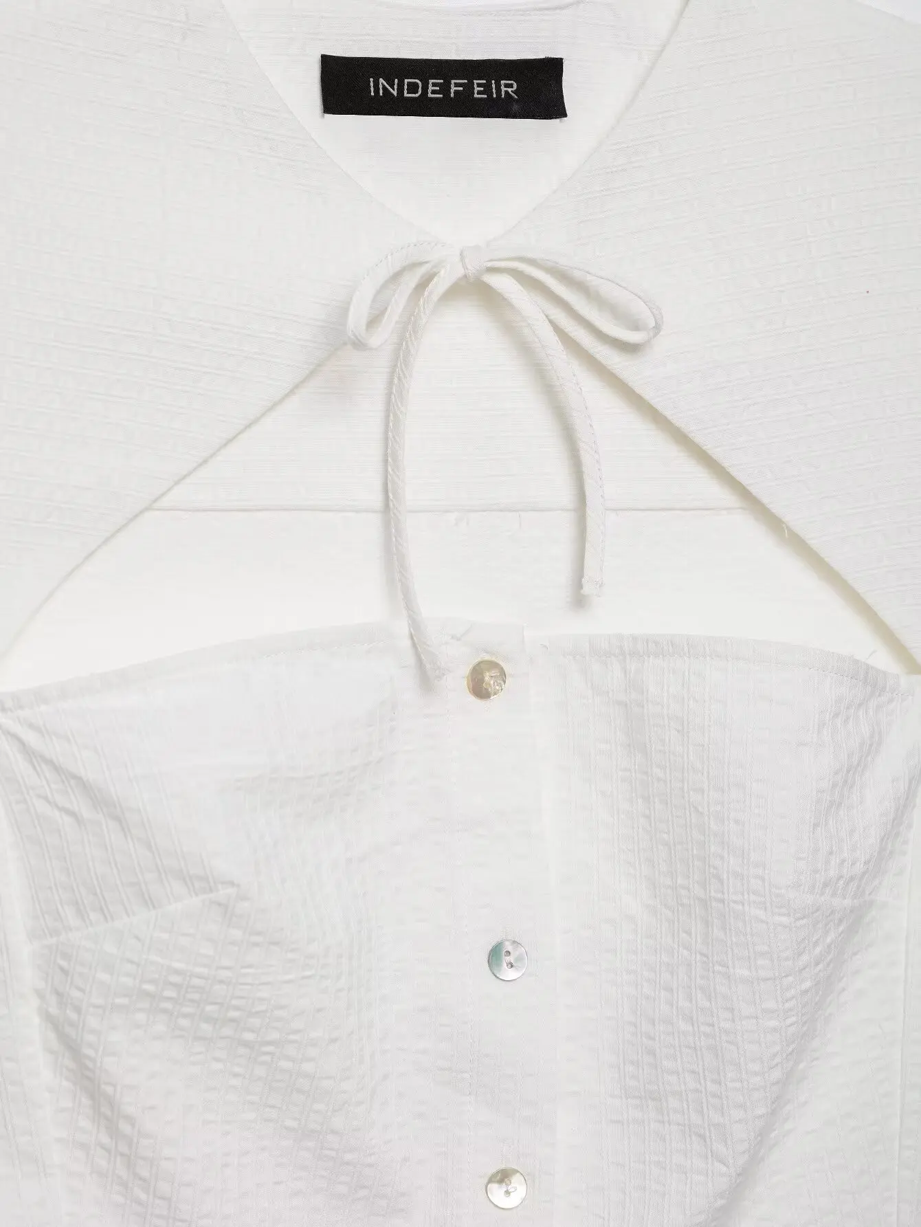 HH Französischer Stil Weiße Bluse mit Ausschnitten und Bindekragen Kurzarm Vorderer Knopfverschluss Schößchen-Oberteil Sommer Picknick Resort & Strand Büro-Outfit – Detail 9
