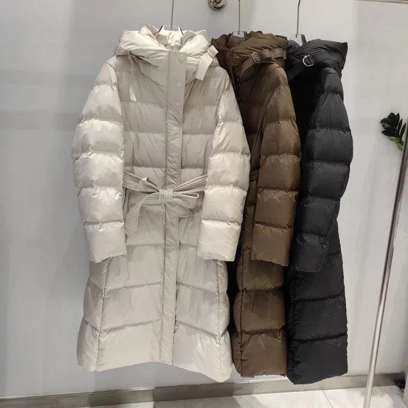 Schinteon 여성용 화이트 덕 다운 롱 재킷, 따뜻한 오피스 레이디 슬림 아웃웨어, 후드 벨트 포함, 심플 스타일, 가을, 겨울, 2024 신상