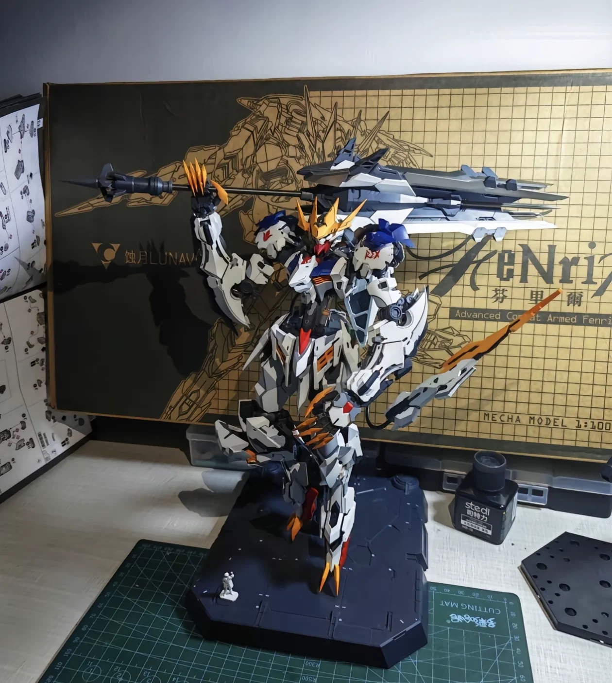 

В НАЛИЧИИ: LUNAVOR MG 1/100 Wolf King Barbatos XY-01 GK, наборы для сборки моделей, фигурки, пластиковые игрушки-роботы, рождественские подарки для мальчиков