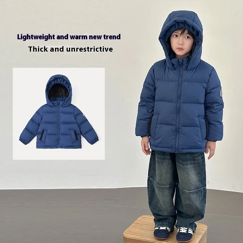 2025 الخريف الشتاء الفتيان الفتيات الأطفال الأطفال سميكة الدافئة مقنعين بلون قصيرة أسفل سترة سترة 100-140 سنتيمتر