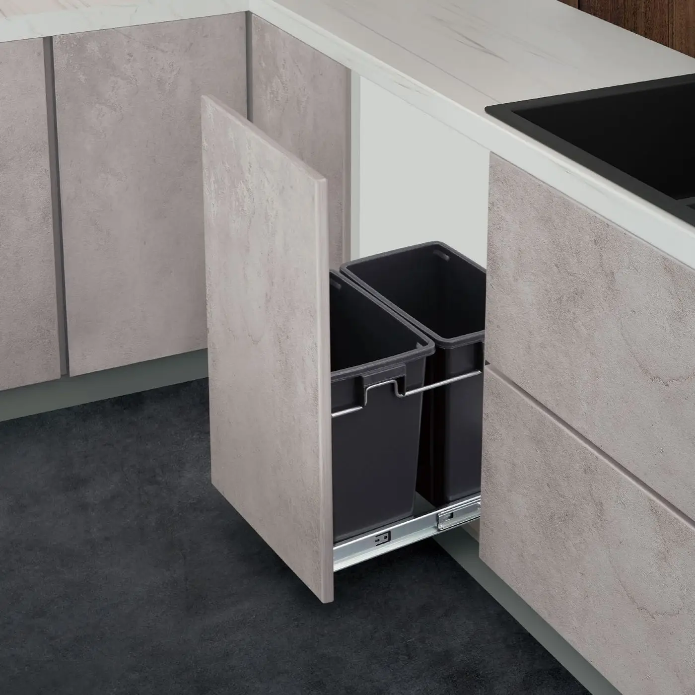 

trash can in the cabinet, pull the basket, organize and store in the cabinet