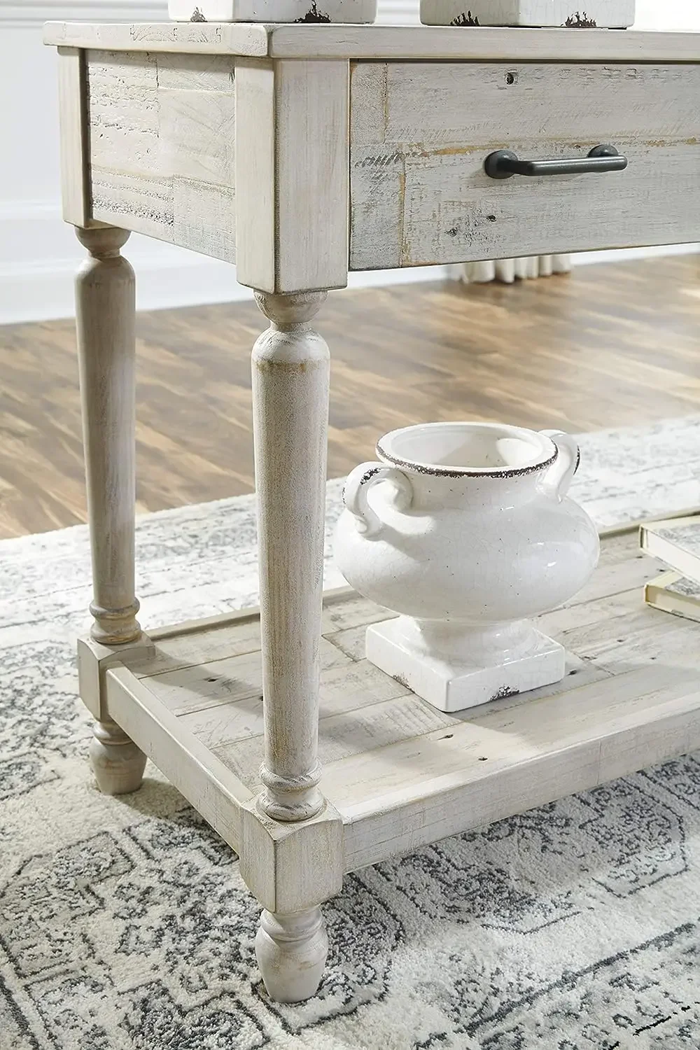 Ashley Shawnalore-Solid Pine Wood Sofá Console Table, Signature Design, Farmhouse