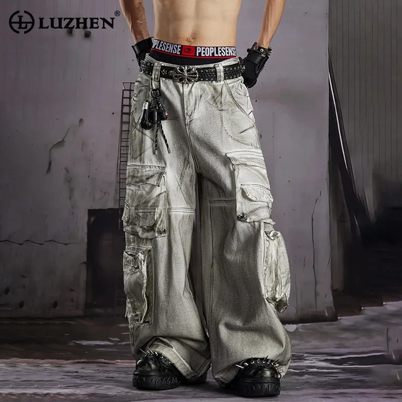 LUZHEN 2026 New Fashion Original Streetwear Multi Pockets Niche Design Cargo Jeans Men's Handsome Wide Leg Denim Pants JY8787