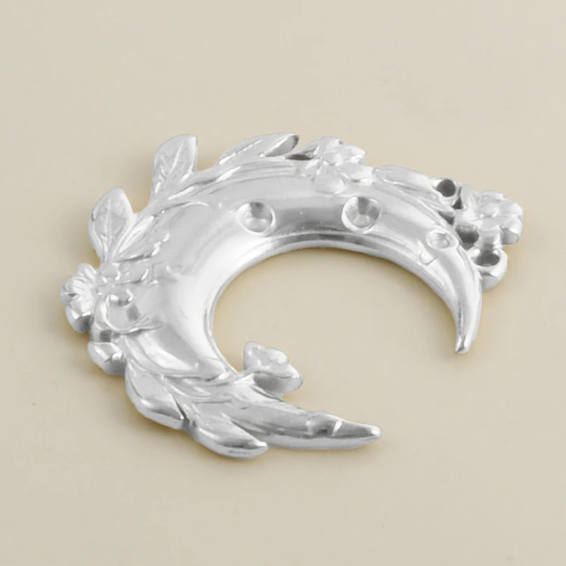 5pcs Different Style Charm Stainless Steel Pendant Texture Folds Flower Maple Leaf Moon Punk Pendant Diy Necklace Keychains Make view 2
