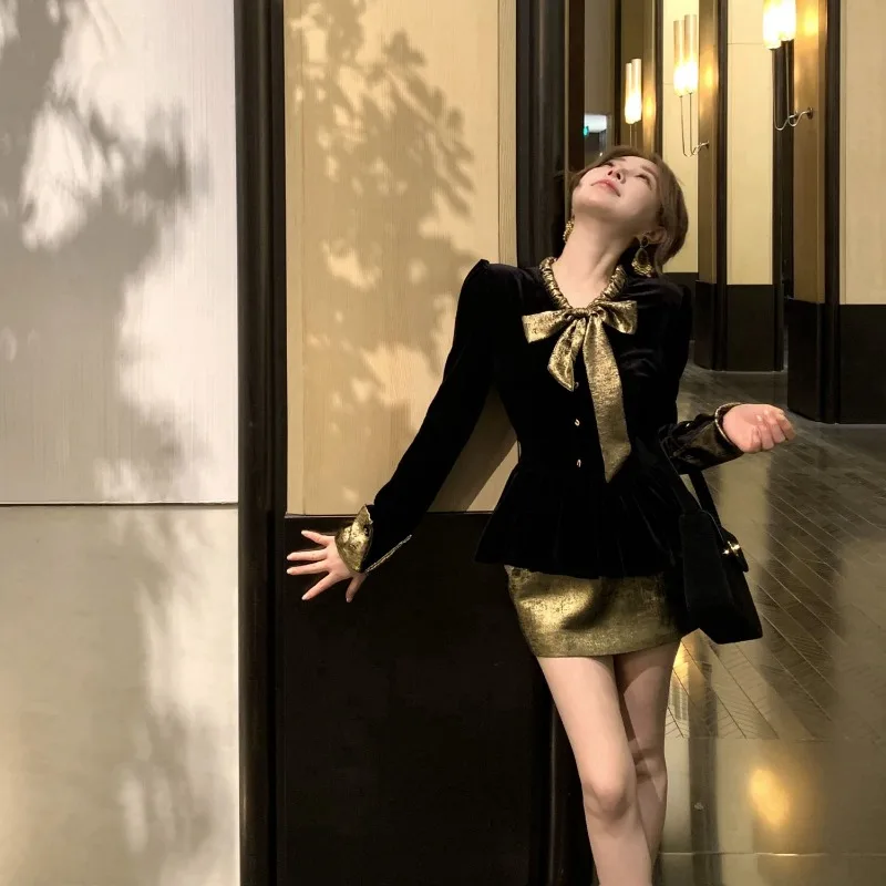 Camisa de terciopelo con pajarita para mujer, Tops Vintage con manga abombada y cintura ajustada, Blusa elegante de fiesta a la moda para primavera 2025