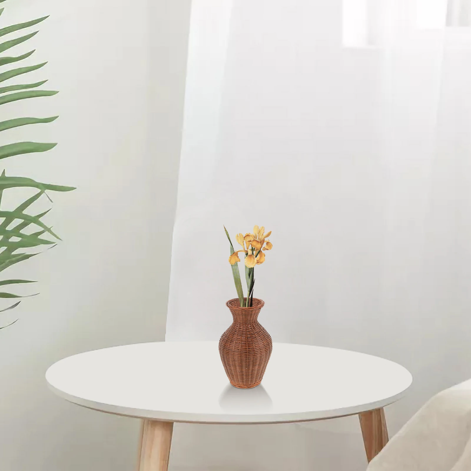 

Bamboo Flower Vase Hand Woven Container for Artificial Flowers Brown Simple Style Home Desk Rural Art Decorative Braided