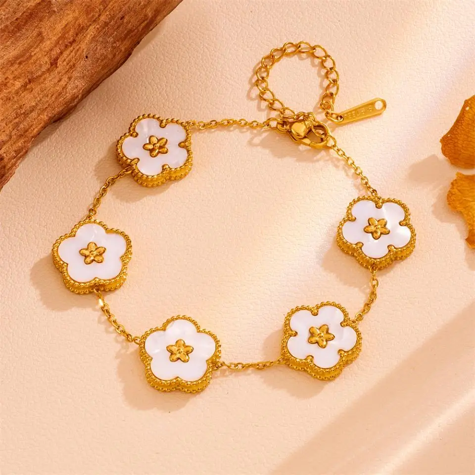 1Pcs Luck Five Leaf Flower Pendant Jewelry Bracelet for Women Gift Fashion Trendy Clover Bracelet Earring Party Jewelry Gift image 2