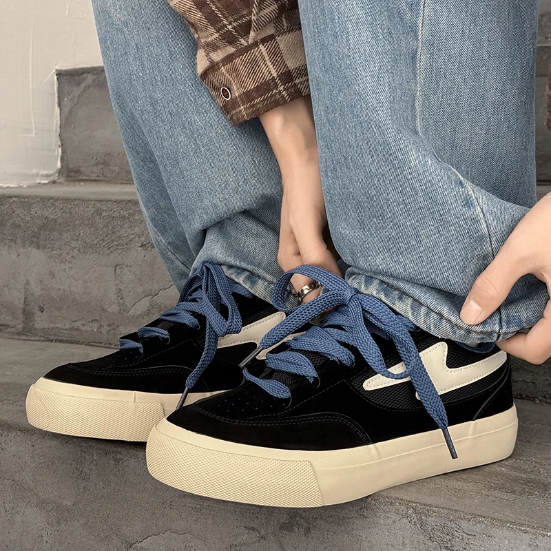 New Arrival Solid Colour Flat Shoes Casual Mens Sports Sneakers Fashion Running Tooling Sneakers Outdoor Man Footwear Low Breath
