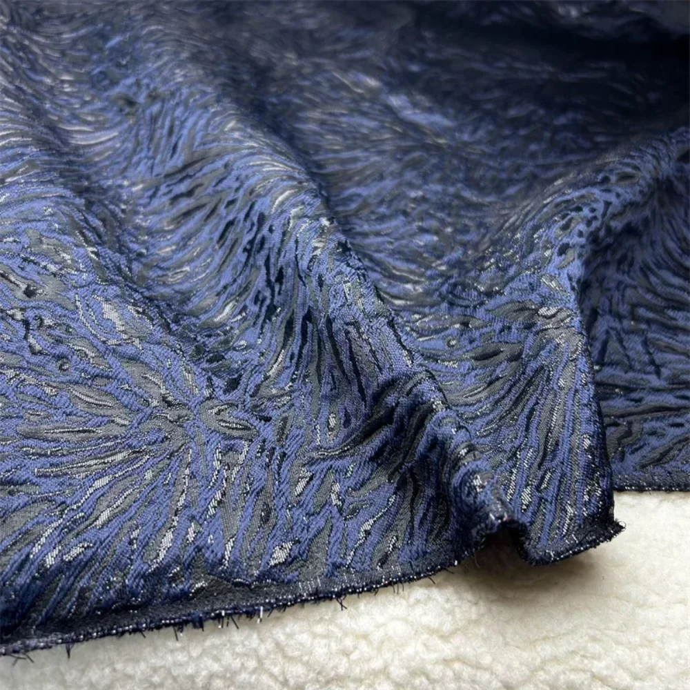 

Рельефная жаккардовая ткань, европейско-американская парча, ветровки, юбки, ткани для одежды, ткань для шитья своими руками, материал