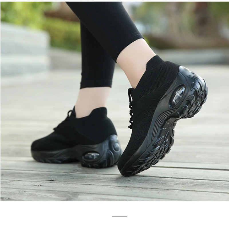 New Jogging Sneakers Women Walking Sock Shoes Mesh Breathable Anti-Slip Woman Sneaker Outdoor Trainers Female Zapatos De Mujer