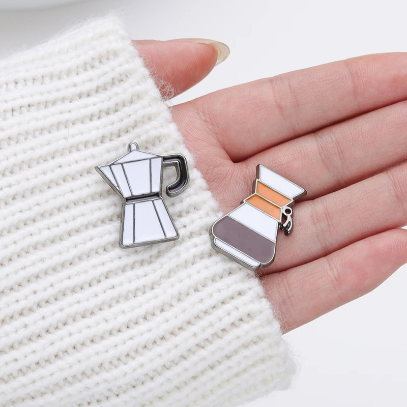 Coffee Shop Tools Enamel Pin Brooch Badge Metal Bean Bottle Cup Grinder Jewelry Friends Lapel Clothes Hat Bag Gift Wholsale