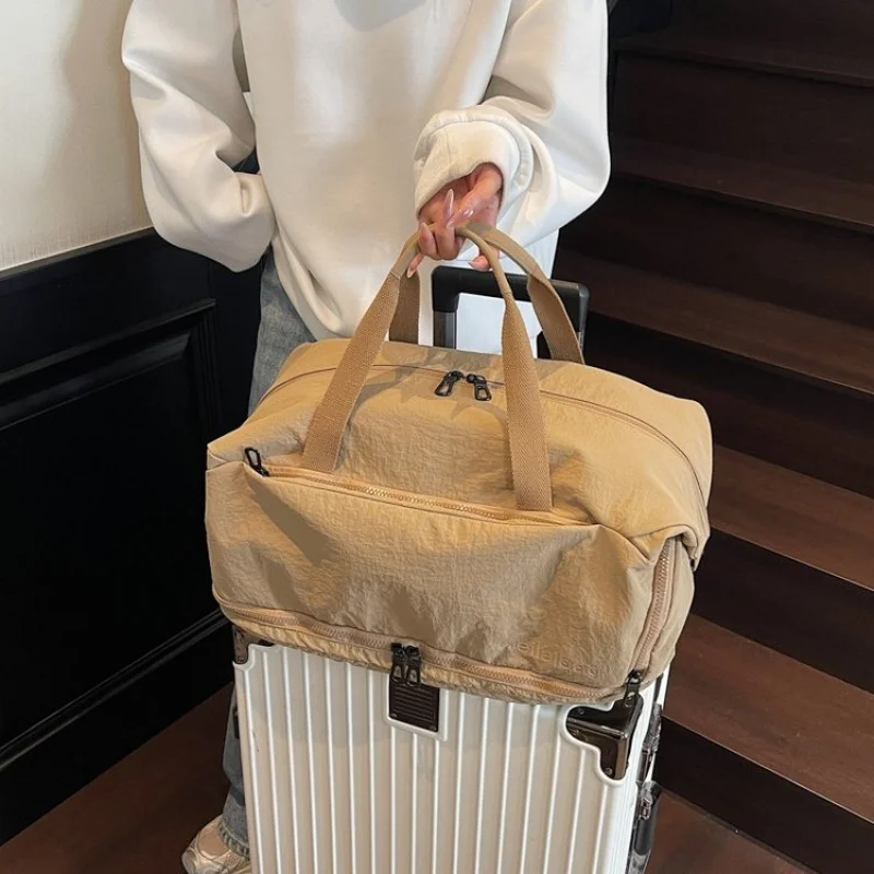 حقيبة يد جلدية عصرية من باريس أنيقة مع سعة كبيرة ومظهر فريد وبسيط #4