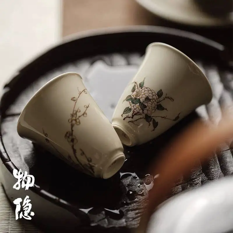 Wuyintang grass Ash Vintage Hand Painted Hydrangea And Plum Blossom Kung Fu Tea Set Scent Cup
