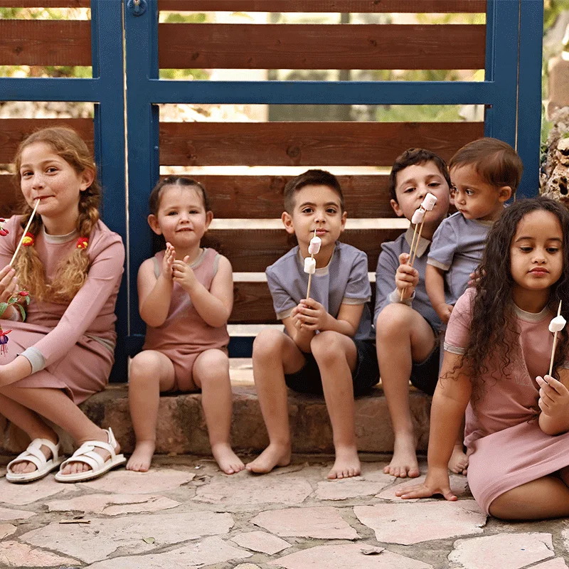 

Коллекция детской одежды из хлопка с принтом AA 26SS для мальчиков и девочек, семейные комплекты