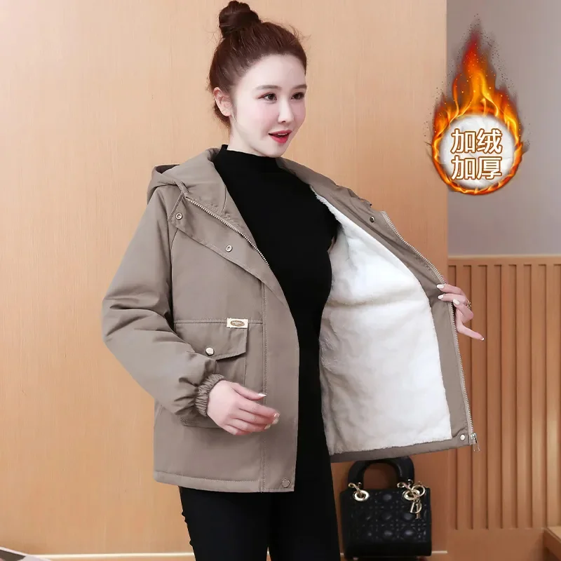 ปายเอาชนะThicken Windbreaker Coatผู้หญิง2025ฤดูใบไม้ร่วงฤดูหนาวใหม่ผ้าฝ้ายเบาะสุภาพสตรีParkas OverwearหญิงTop