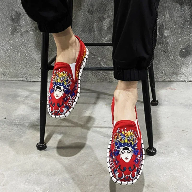 Ethnic Style Embroidered Canvas Shoes Harajuku Loafers Sneakers Fashion Casual Women Mens Shoes Streetwear Old Beijing Shoes