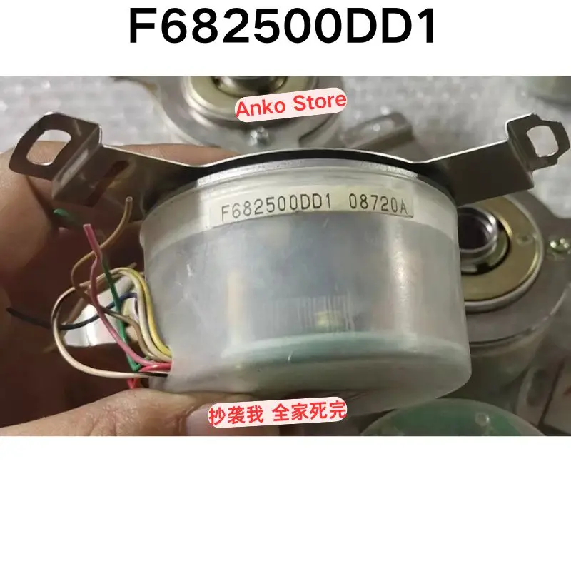 Second-hand test OK  F682500DD1 encoder 1 piece