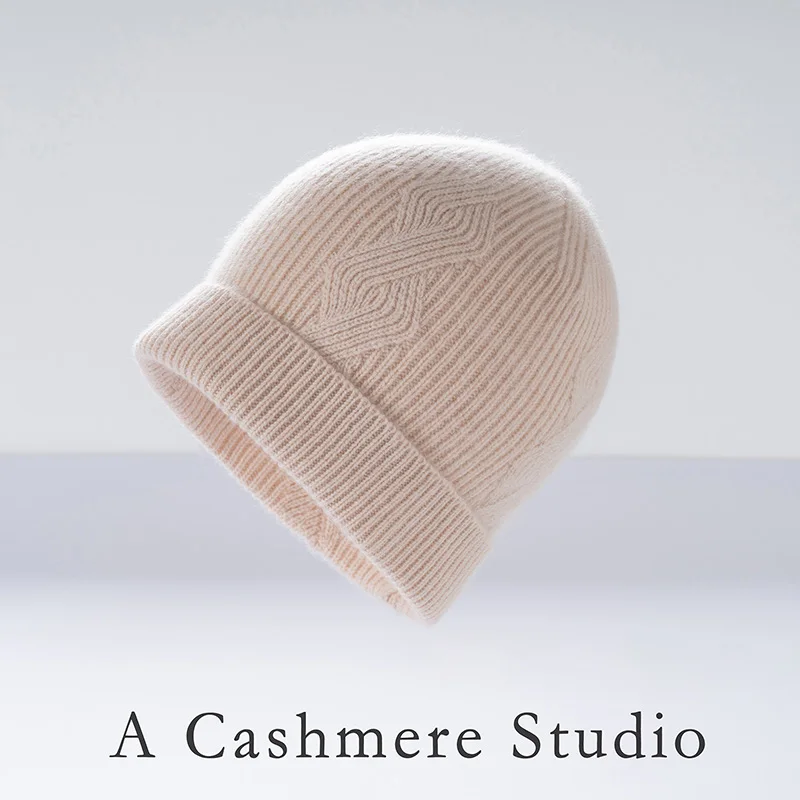 2026 High-quality 100% Cashmere Knitted Women's Solid Color Padded Winter Warm Pullover ear Protection Hat