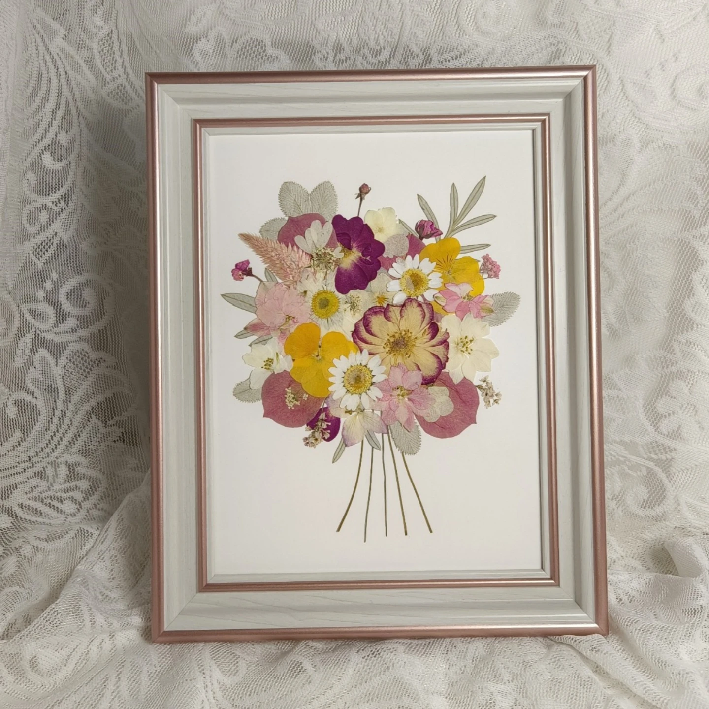 

0058 Pressed Flower Art Handmade Vintage Photo Frame Home Decor Gift Idea Rustic Boho Minimalist Style Natural Beauty Wall Art