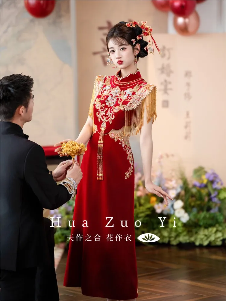 Cheongsam toasting dress Chinese engagement wedding bride's