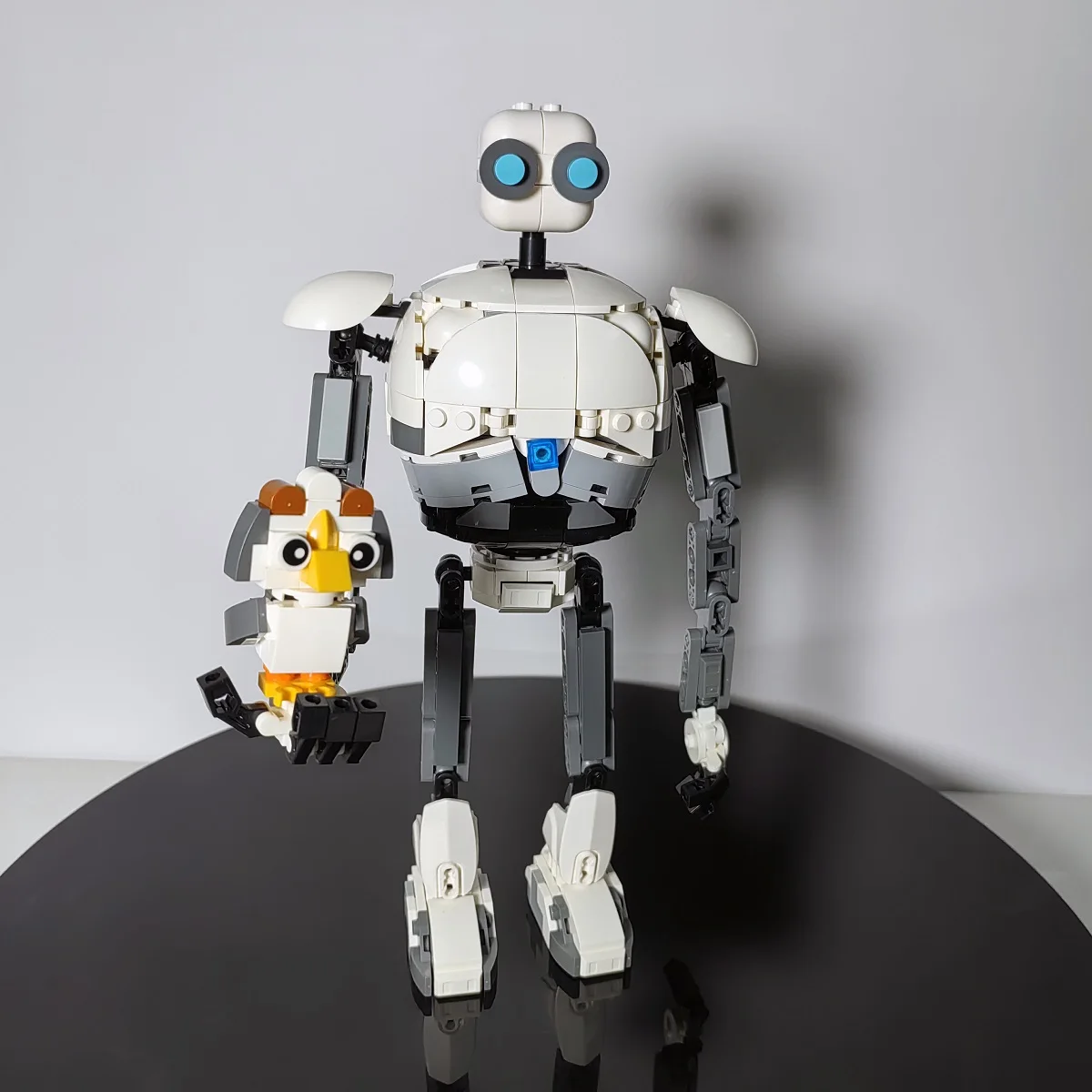 

MOC Bricks The Wild Robot Figures Model DIY 622pcs Buidling Blocks Toys for Boys and Girls Birthday Gifts