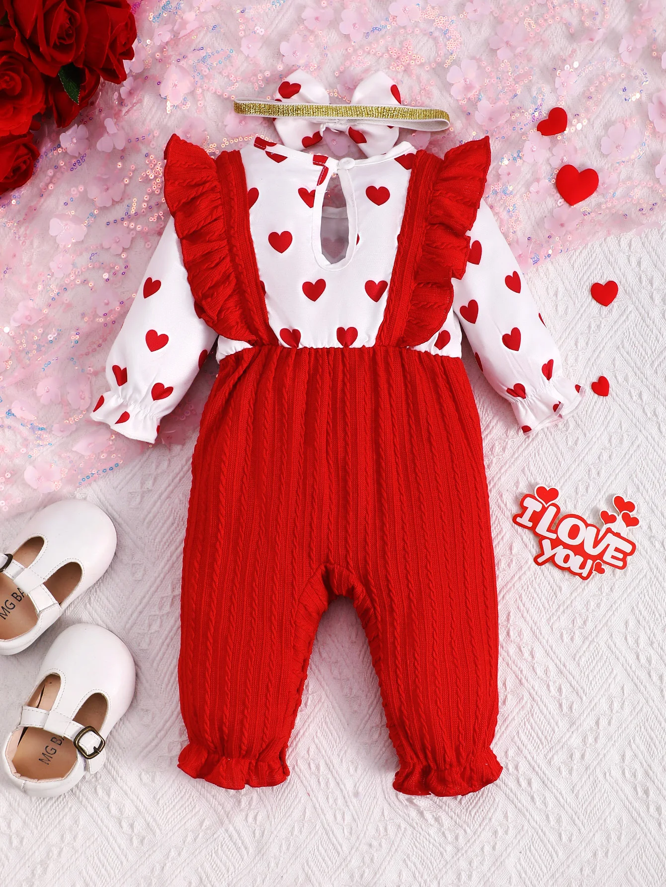 2-Piece Set: Baby Girl Romper, Spring and Autumn Style, Cute Everyday Round Neck Ribbed Patchwork Heart Fake Suspender Long-Sleeve Romper + Headwear, Valentine's Day Two-Piece Set