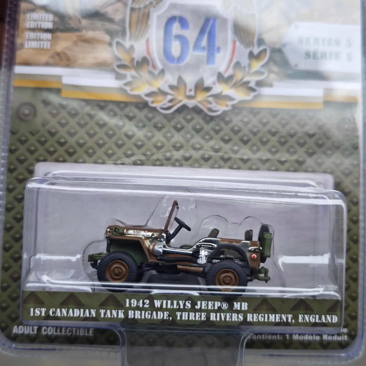 

1:64 Greenlight Camp 64 Series 5 – 1942 Willys MB, серебристая модель из литого металла