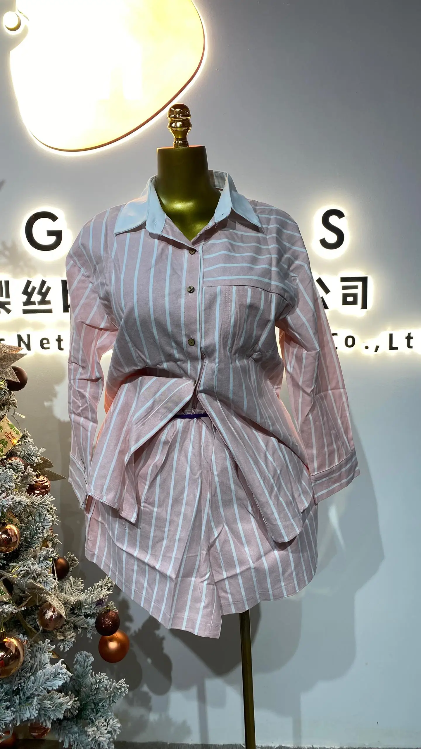 

Fashion spring clothes vendor ladies street wear women's long sleeve stripped long dress cardigan skirt-GZMM030