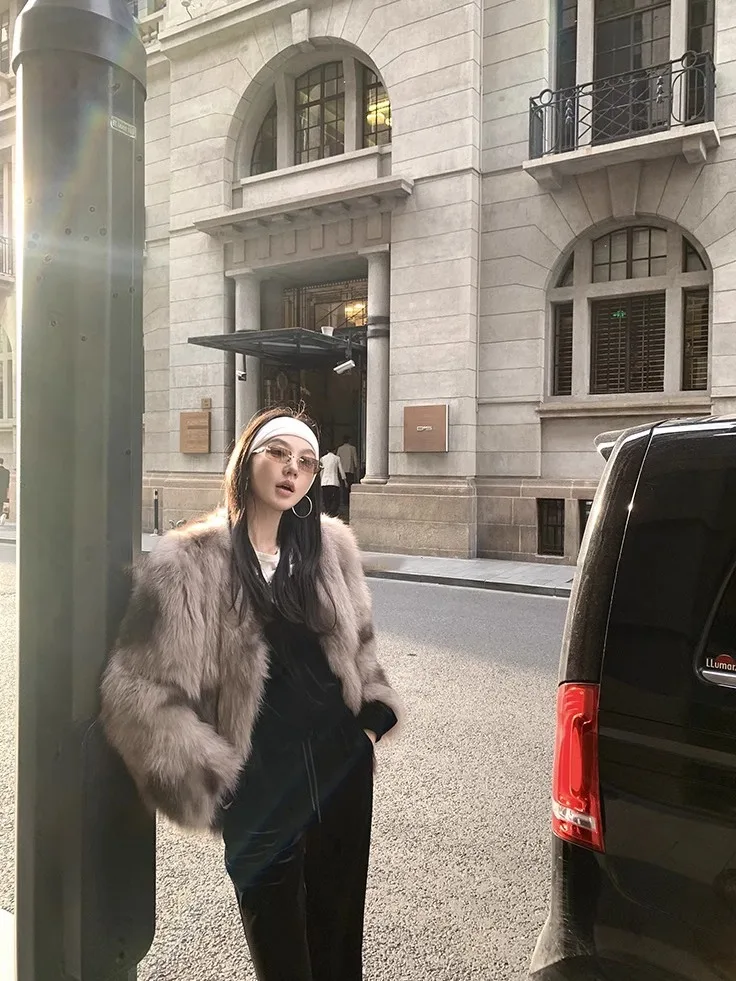 フェイクファーコート ロング丈 レディース コート ノーカラー クリスマス 若者向け ハイストリート 厚手 チンチラ柄 リボン付き ユニーク 手切り裾 トレンド