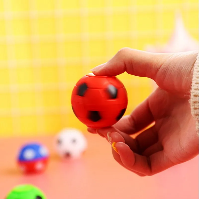 1pc 35mm Kawaii Mini Football Fidget Spinner Spinning Top decompressione della punta delle dita antistress Fidget Toys