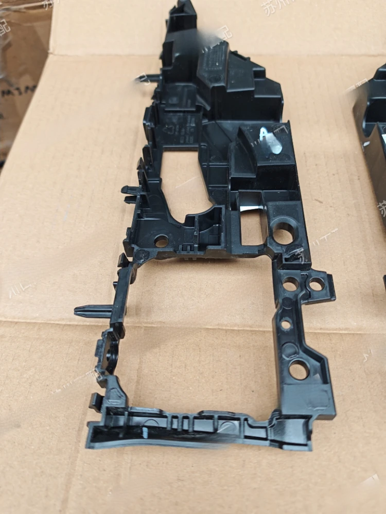 

P000009393002/9394002 Front fender camera internal fixing bracket base for XIAOMI SU7