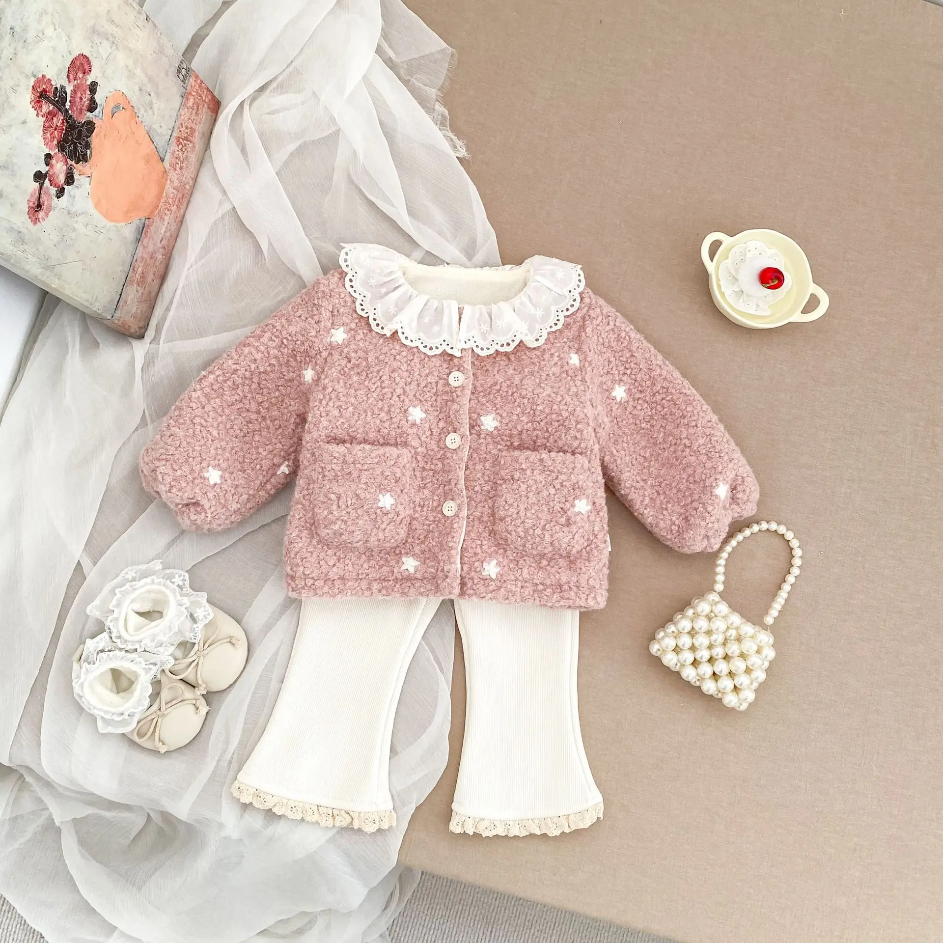 2026 Winter New Baby Girl Cute Lace Collar Plush Coat Plus Velvet Thick Girls Sweet Star Tops Warm Toddler Cotton Padded Jacket