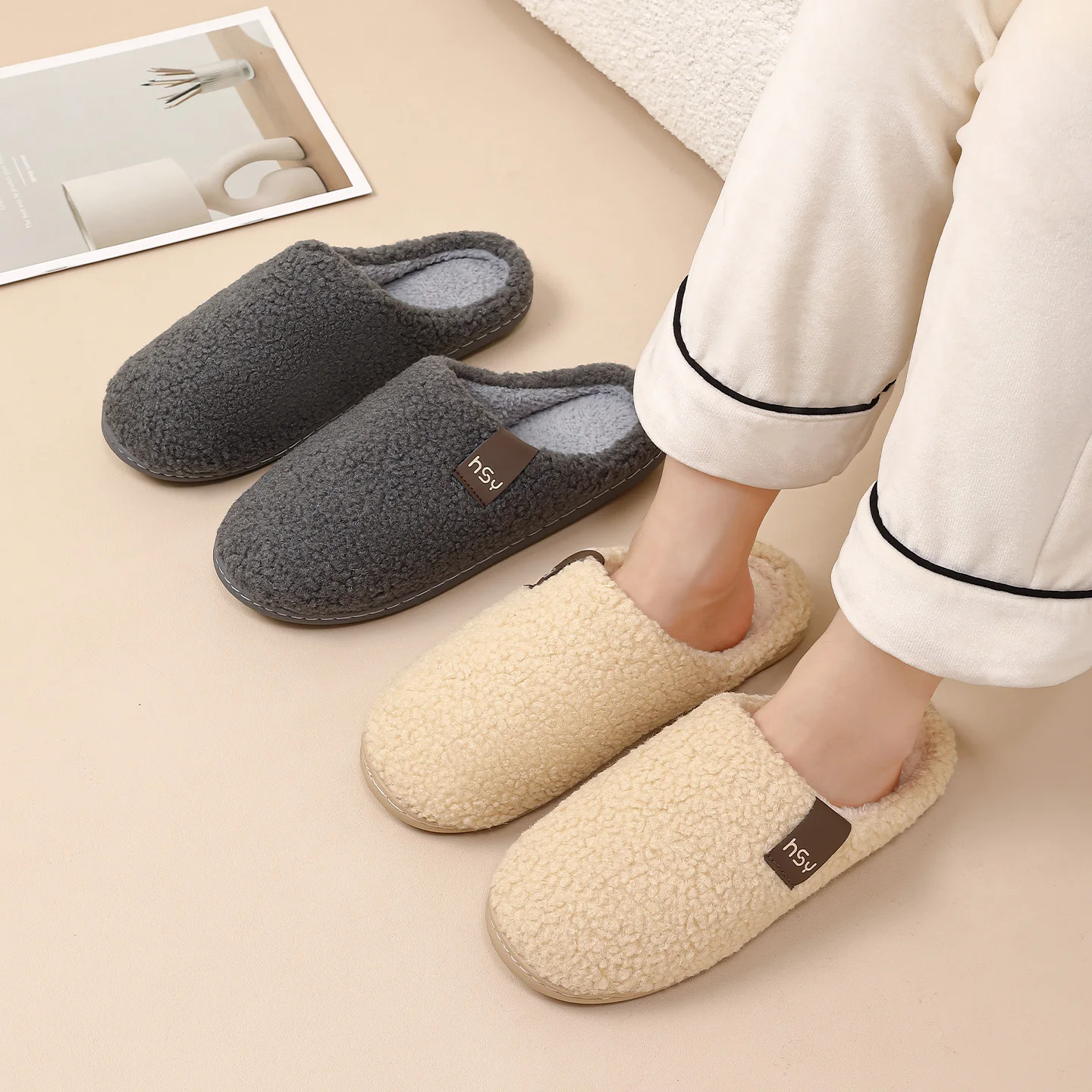 Winterwarme Plüsch-Hausschuhe für Damen und Herren, weiche, dicke Sohle, rutschfest, geräuschlos, für den Innenbereich, Baumwollschuhe, lässige Paar-Schuhe. – Detail 5