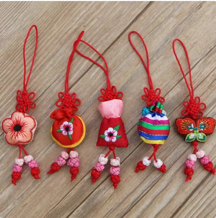 10 Pcs Y2K Bag Charms - Cute Embroidered Butterfly, Fish & Flower Pendants for Keychain, Phone Case Lanyard, Purse Accessory
