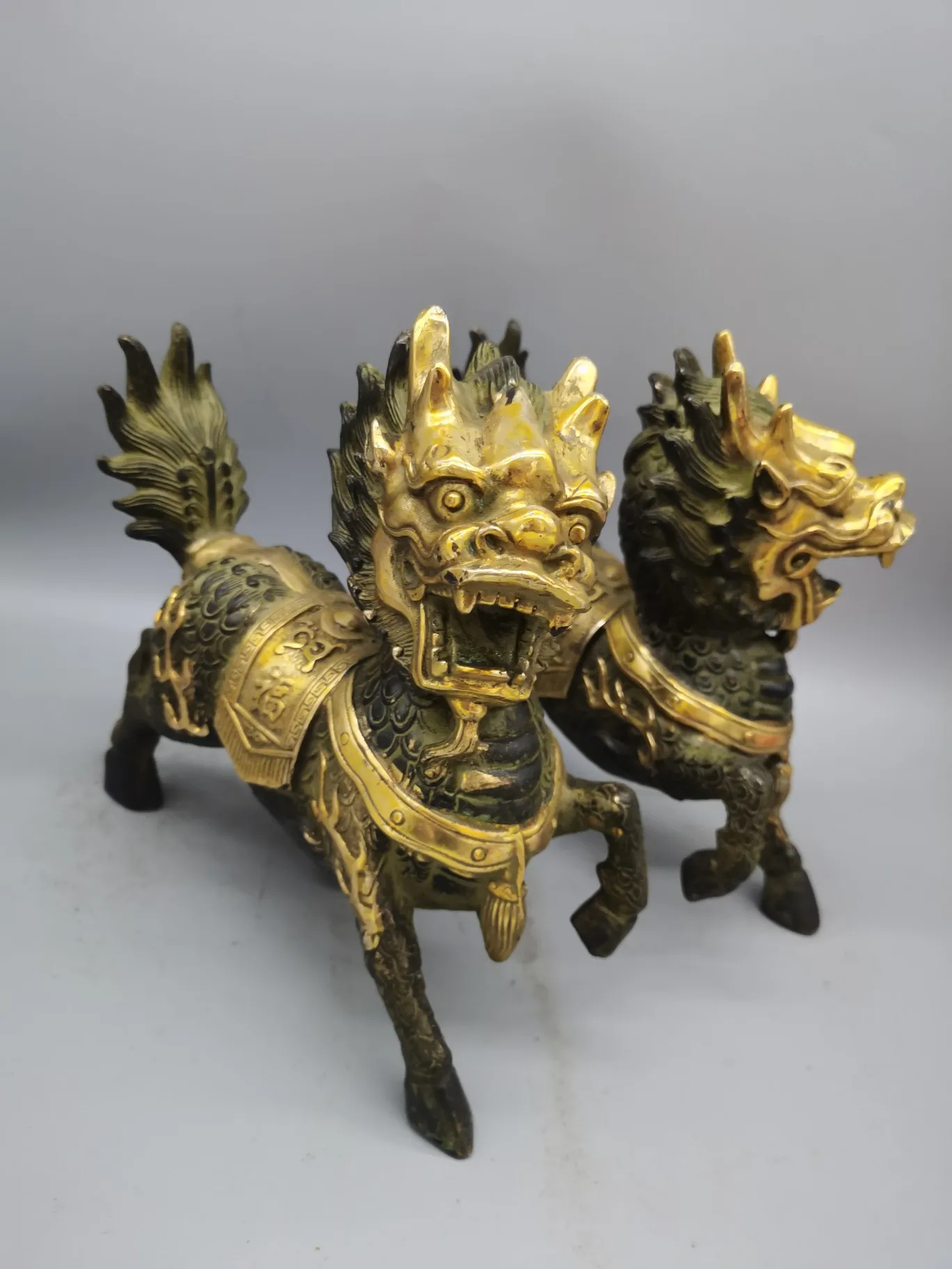 Lucky Beast Qilin Bronze Gilded Retro Home Decoration Ornament