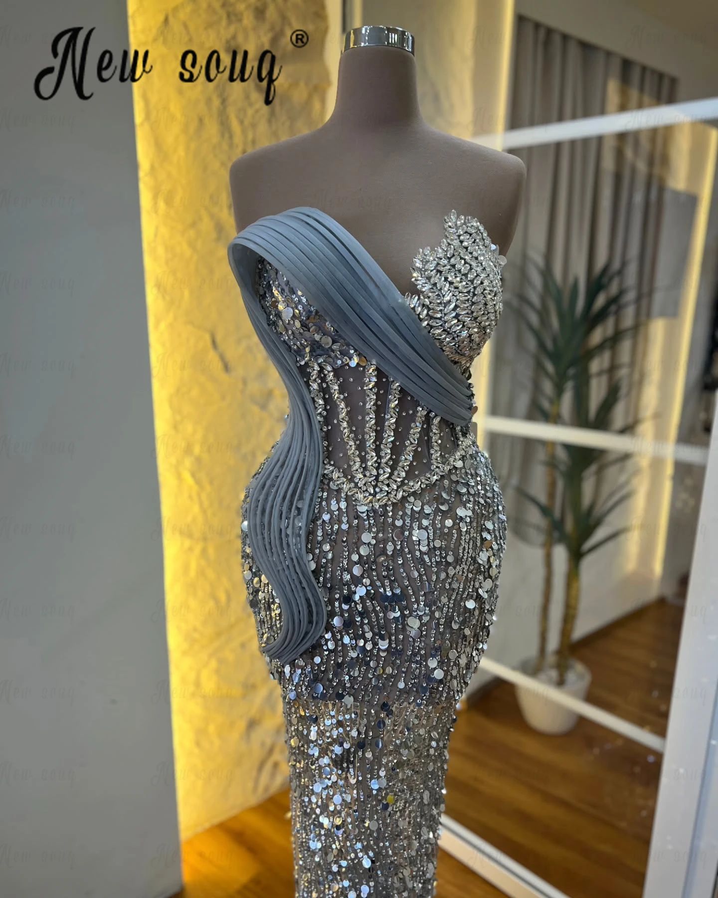 Long Ivory Silver Mermaid Evening Dresses Pearls Crystal Party Gown Woman Elegant Illusion Wedding Dress Customized Night Gown