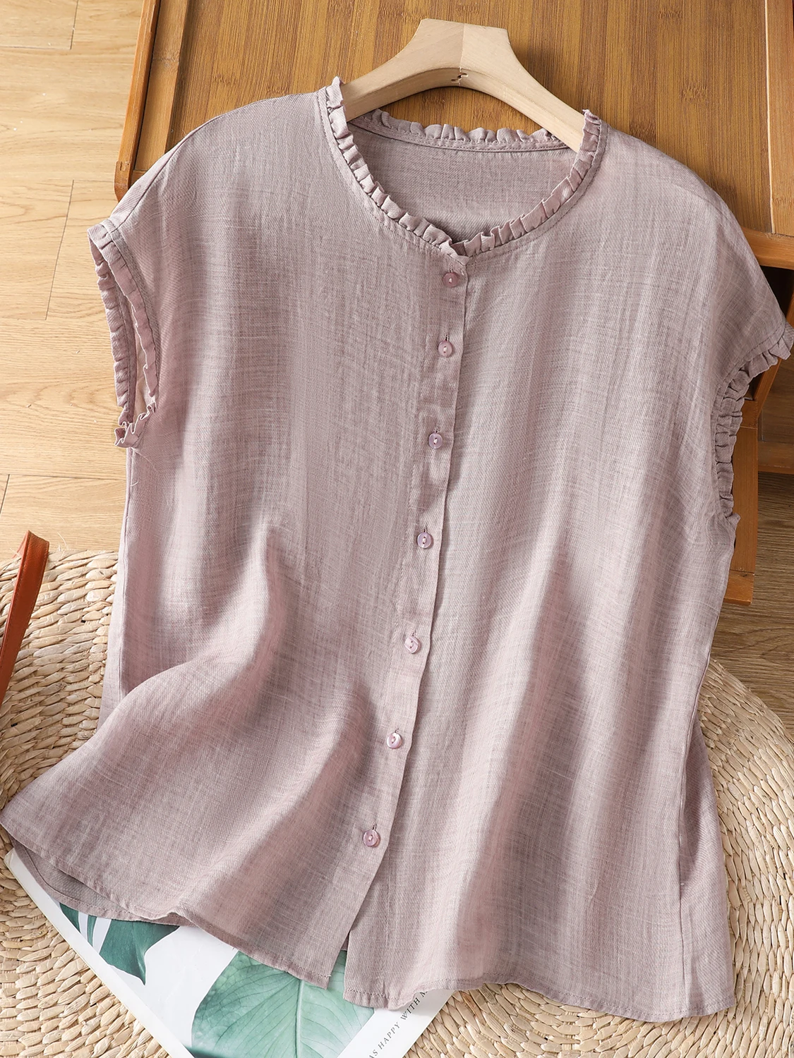 

Summer Thin Cotton Linen irt Women's ort Sve Stand Collar Single Button Wood ain ort Sle Faionable Top
